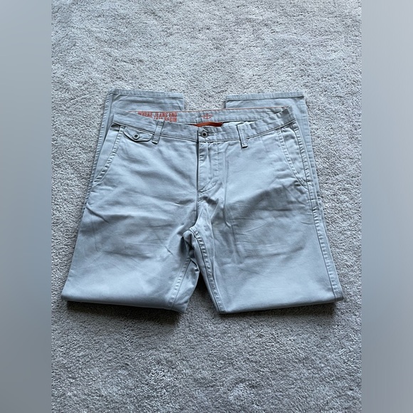 Men’s Dockers The Broken In Alpha Khaki Pants - Picture 6 of 9